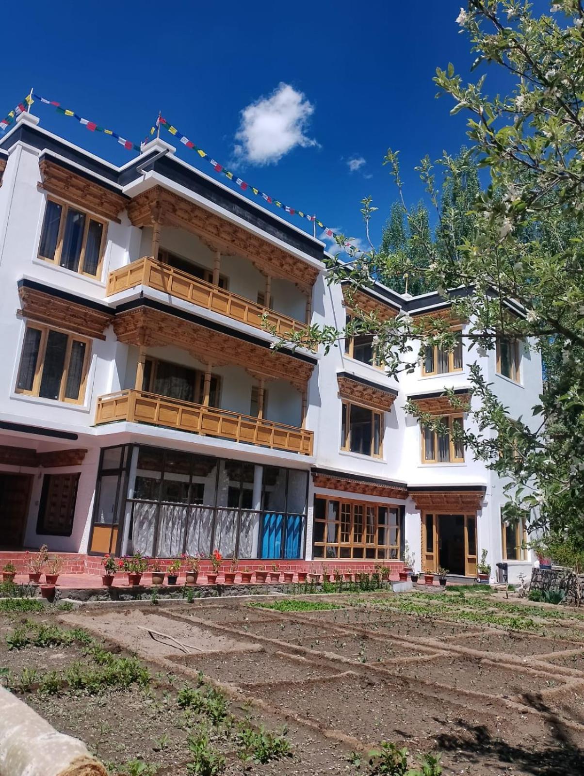 Rock Castle Residency Leh Exterior foto